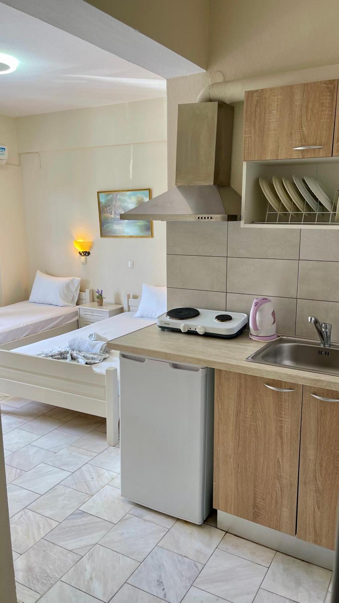 Velonis Apartments 乐托卡亚 外观 照片