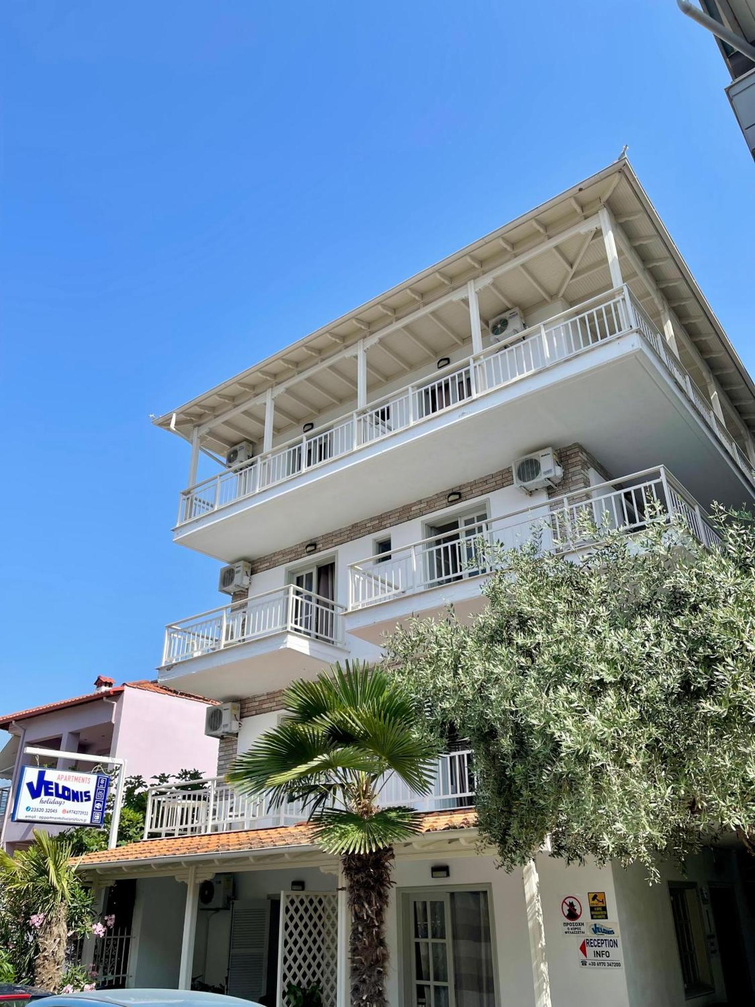 Velonis Apartments 乐托卡亚 外观 照片